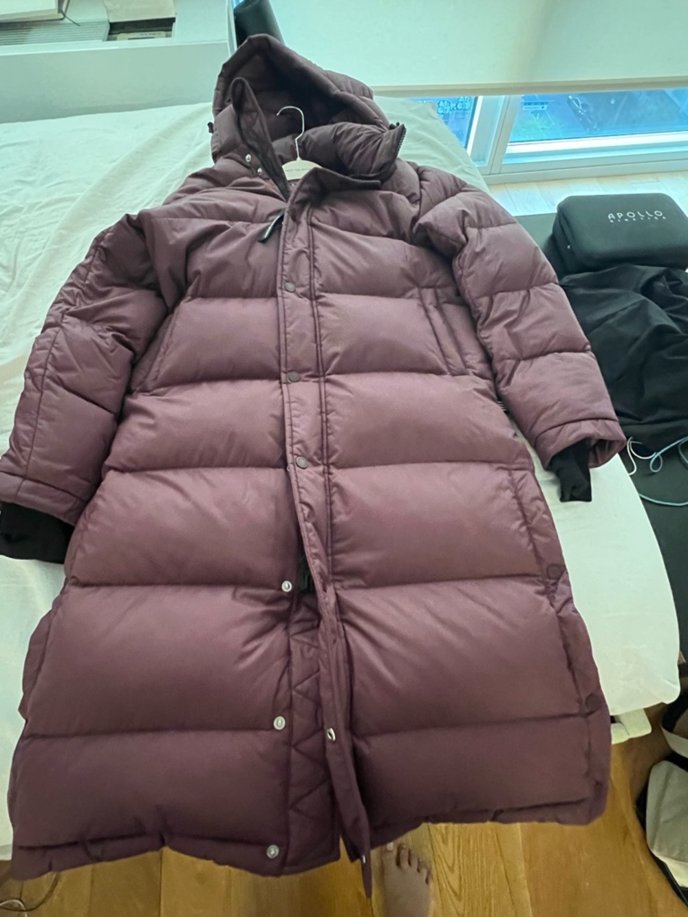 Aritzia super puff Long Hooded Puffer Coat in Deep Plum